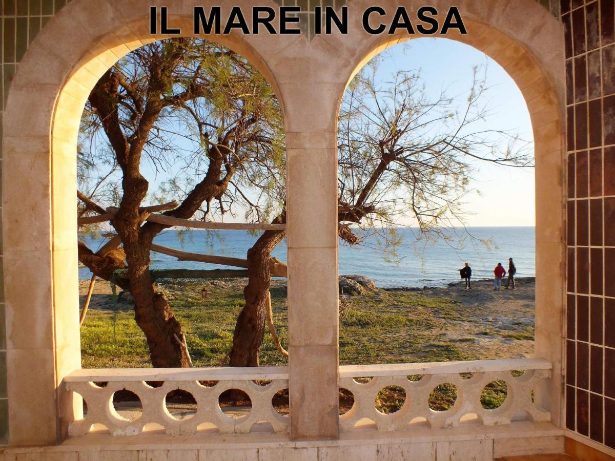 Вилла Casa Fronte Mare Марина-ди-Манкаверса Экстерьер фото